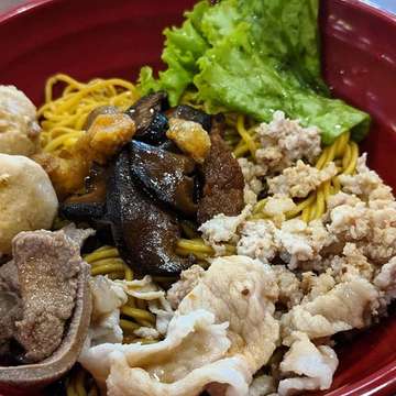 Yong He Noodle House - photo 4