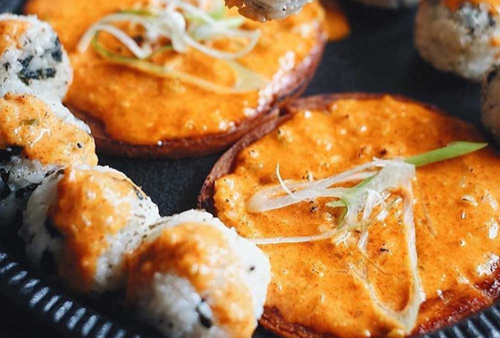 4 Restoran Pilihan Buat yang Mendadak Ngidam Menu Korea Pas ke Surabaya
