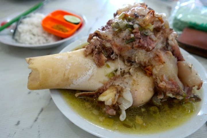 Sop sumsum tulang sapi di jakarta